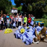 PlataformaZEO recoge 270 kilos de basura en la TrobadaZEO de Bellaterra