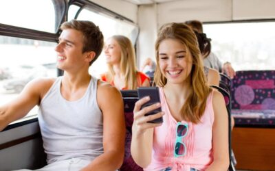 Movilidad sostenible en verano: bici, transporte público y paseos para un planeta más limpio